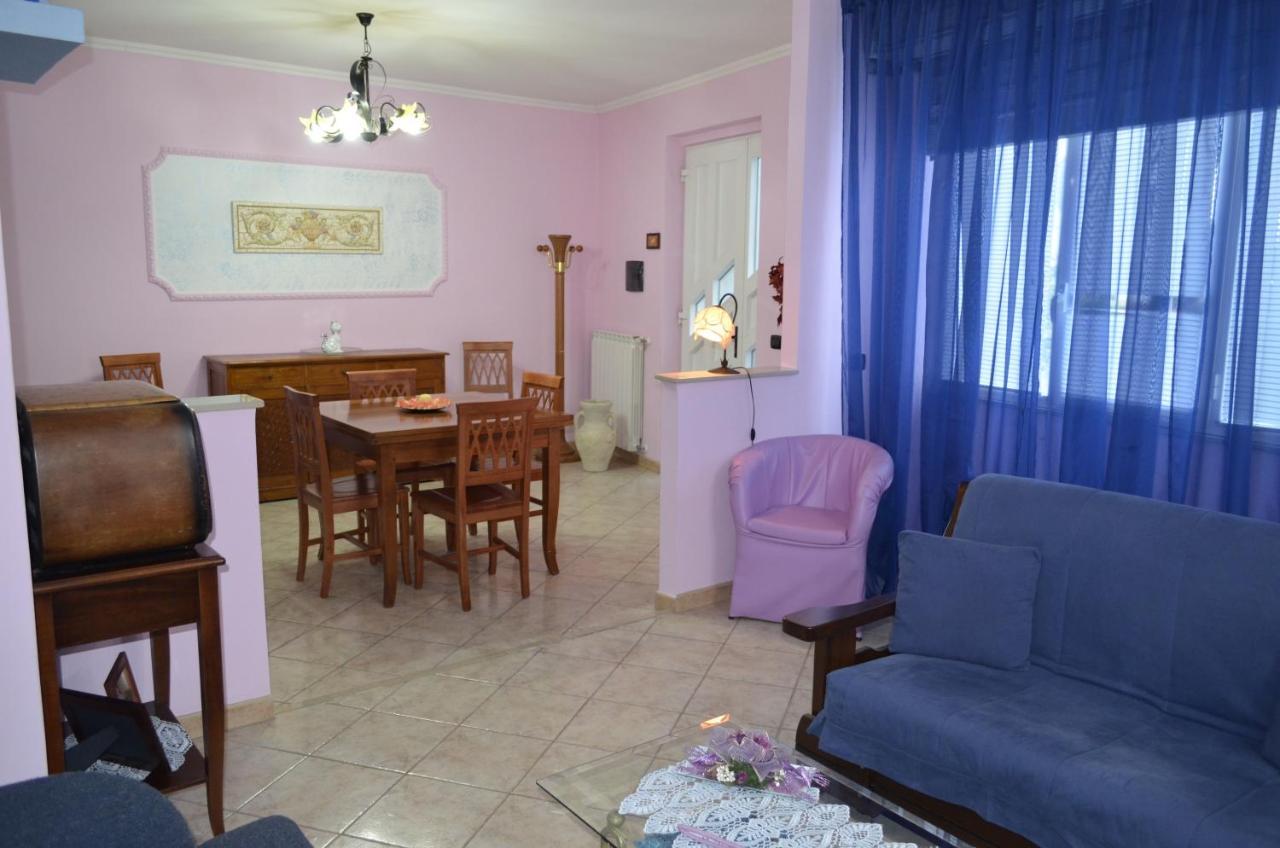 B&B Le Colonne Montefusco Exterior photo